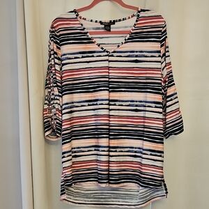 XL Striped 3/4 Sleeve V-Neck Top